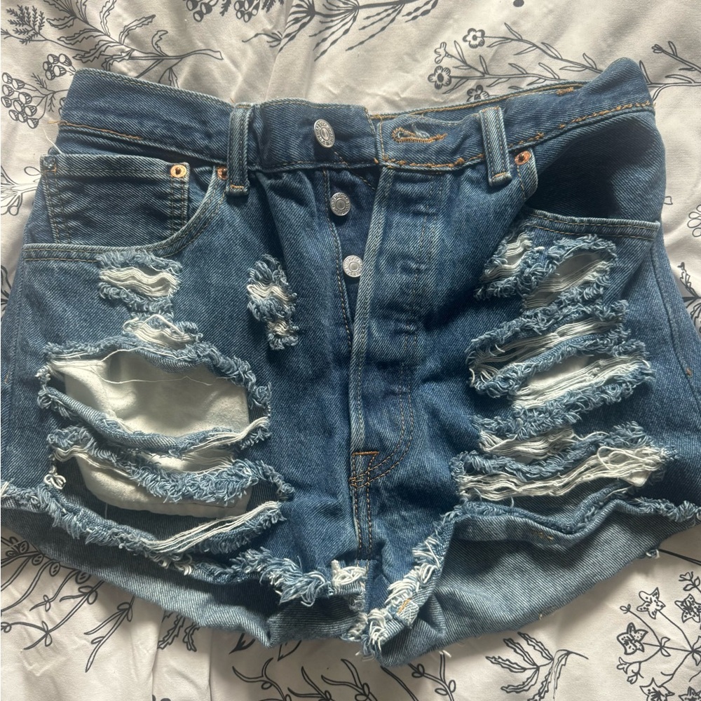 501 LEVI SHORTS